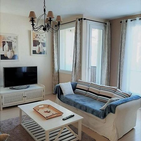 Appt Cosy 65 M2 Coeur De Ville A 150 M De La Plage Royan Ngoại thất bức ảnh
